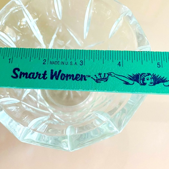 Vintage Small Crystal party-serving Dish in mint condition - Picture 3 of 8